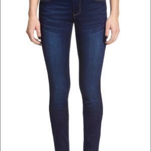 NWT 1822 Jeans | Adrianna